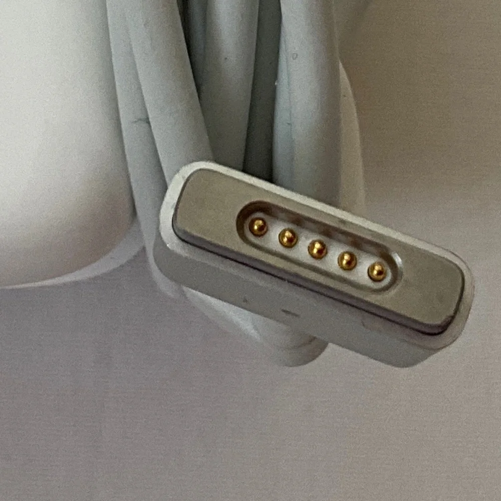 APPLE MacBook MagSafe Power Adapter/Charger & Extension Power Cord